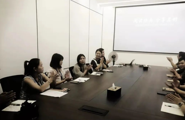 物流企业 物流企业.png